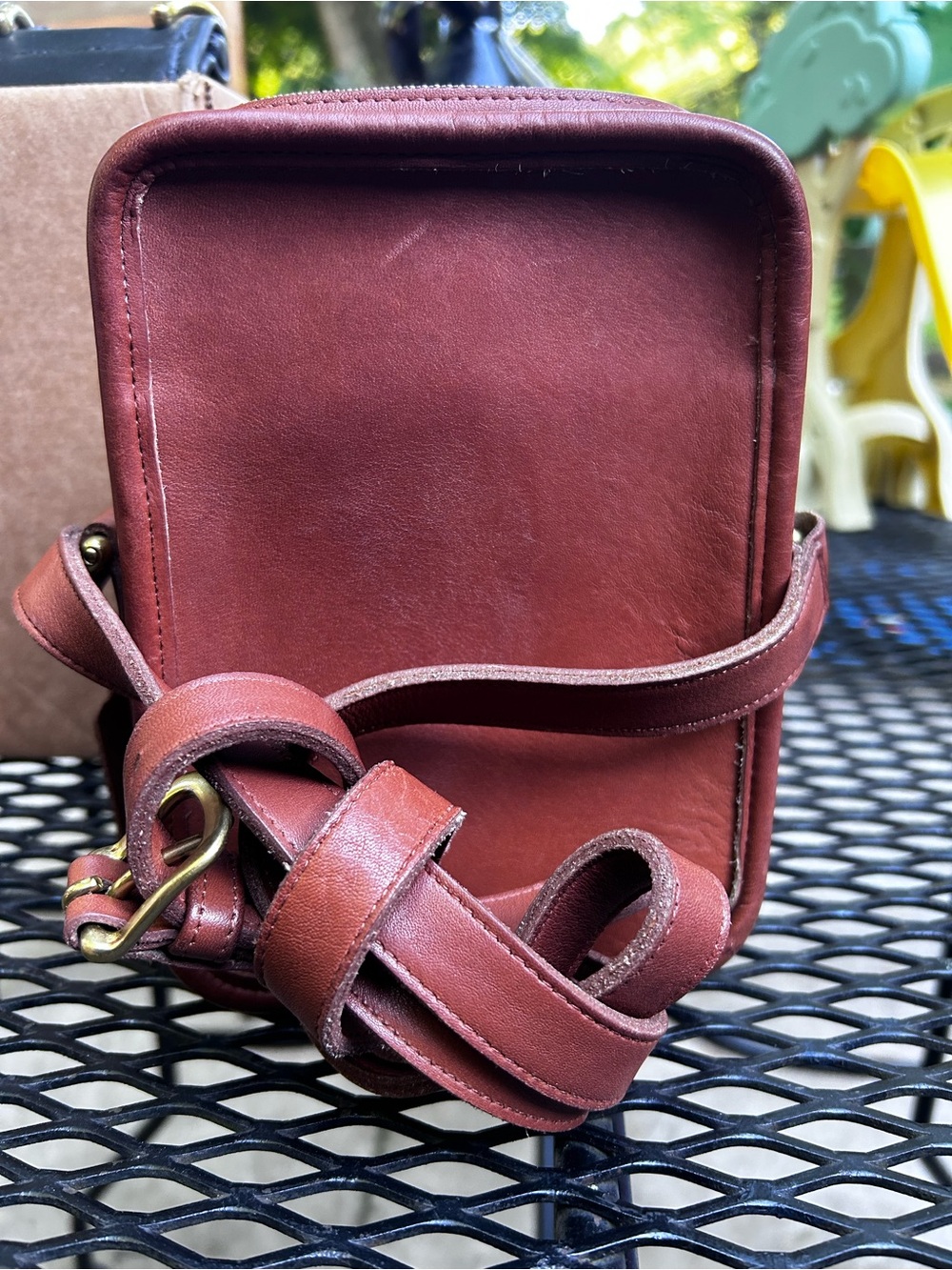 Coach Vintage Leather Side Kick Pouch in British Tan - Picture 5 of 6